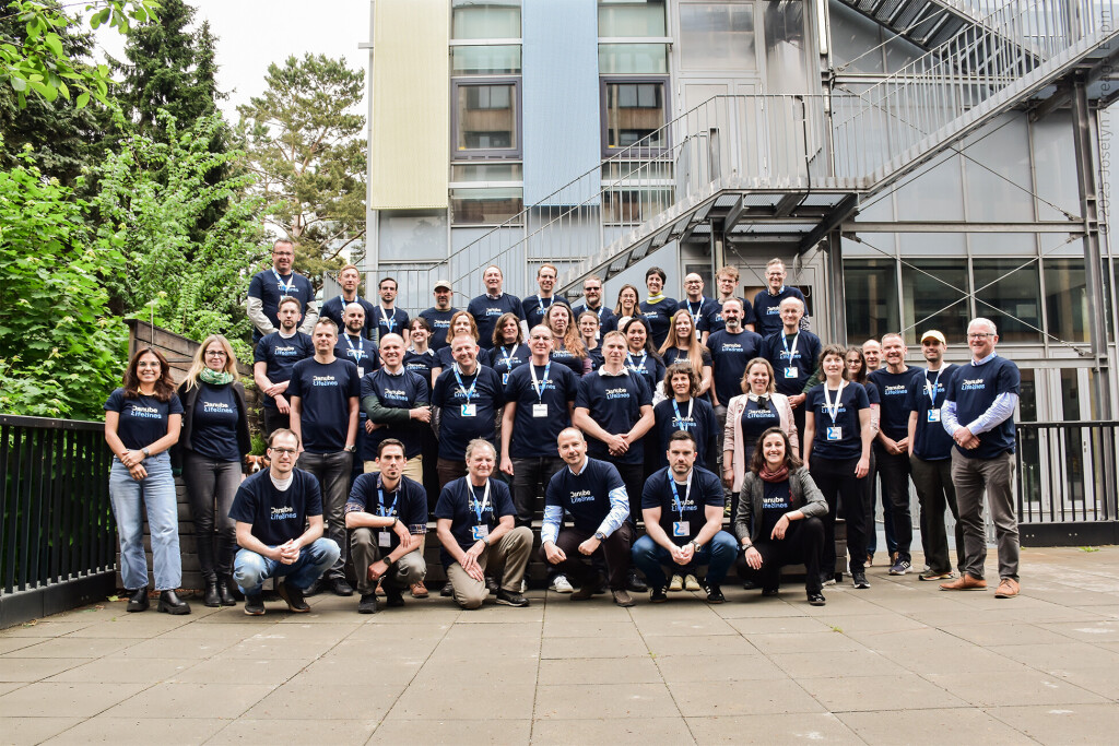 Group photo of team members of Danube Lifelines.